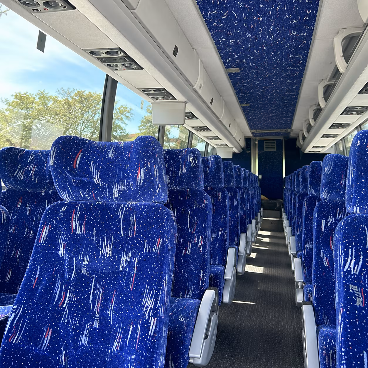 Kirkland Airport Shuttles & Transportation