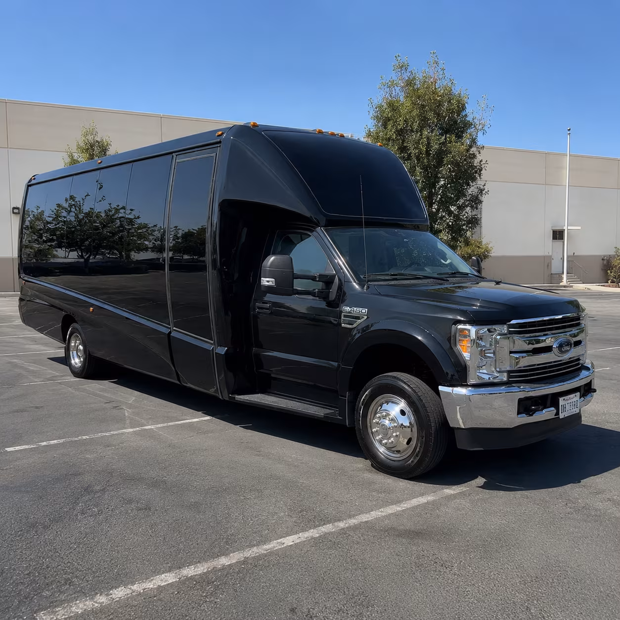 Spokane Winery Tour & Pub Crawl Transportation party bus exterior